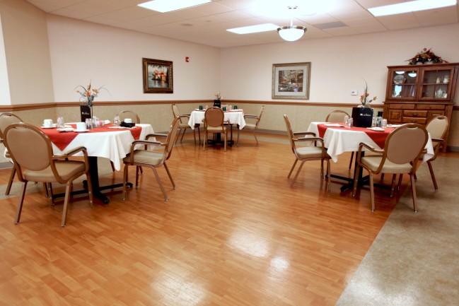 The Laurels of Carson City: Dining